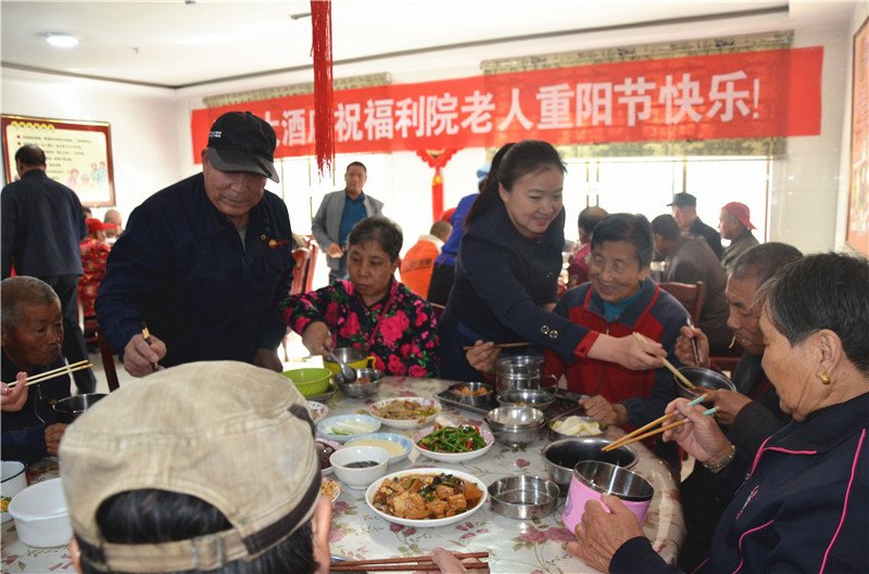 敦煌市福利院 九九重阳节、浓浓敬老情