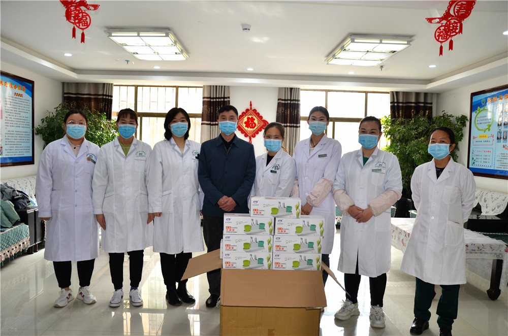 【三抓三促进行时 】 市福利院开展健康体检及满意度调查活动